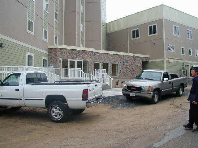 /img/Main-Entrance-640x480.jpg