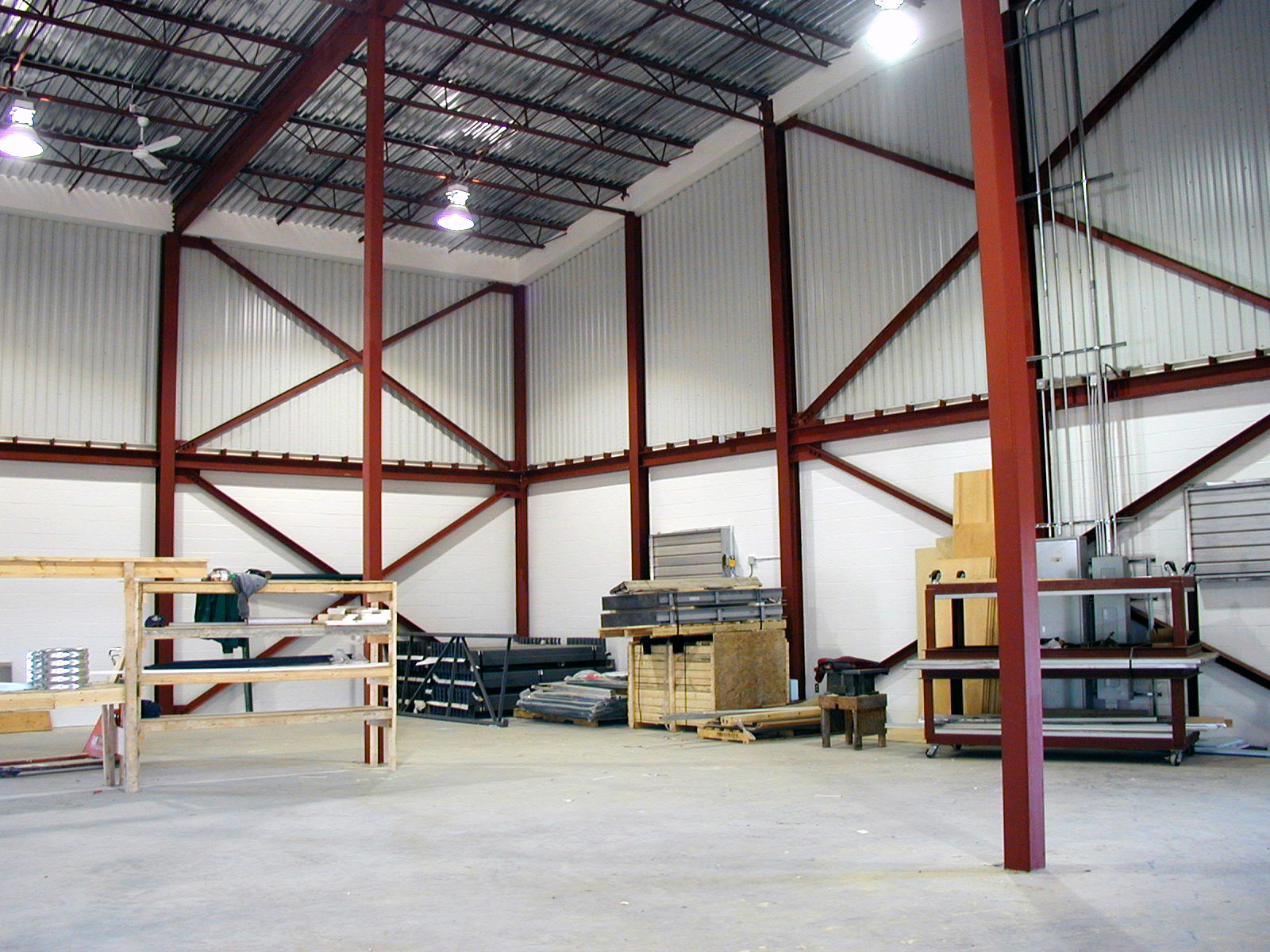 /img/interior-storage-1-1600x1200.jpg